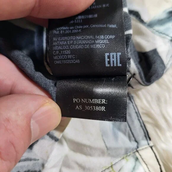 ALLSAINTS Soaring Short Sleeve Shirt Nature Praint | Size Large - Picture 9 of 15